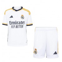 Camisa de Futebol Real Madrid Equipamento Principal Infantil 2023-24 Manga Curta (+ Calças curtas)